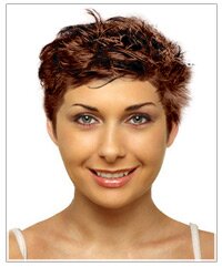 прически для треугольной формы лица